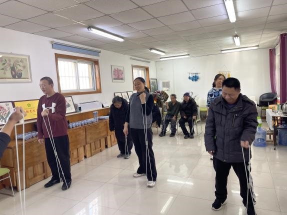 MK体育五里坨街道残联 “运动助力残障梦康复开启希望程”健身康复训练