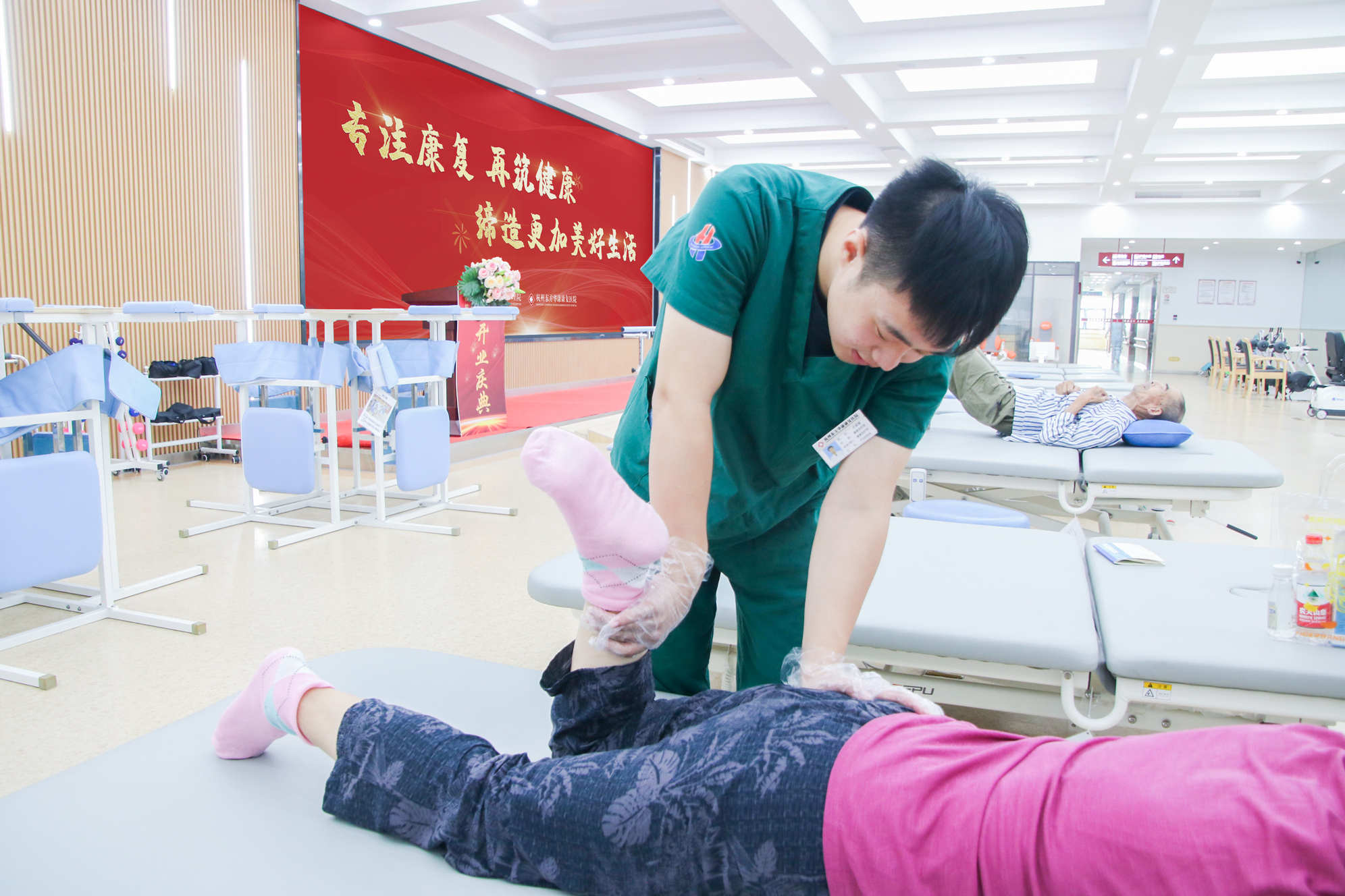 康MK体育复服务进家庭 点燃残疾人“康复之光”
