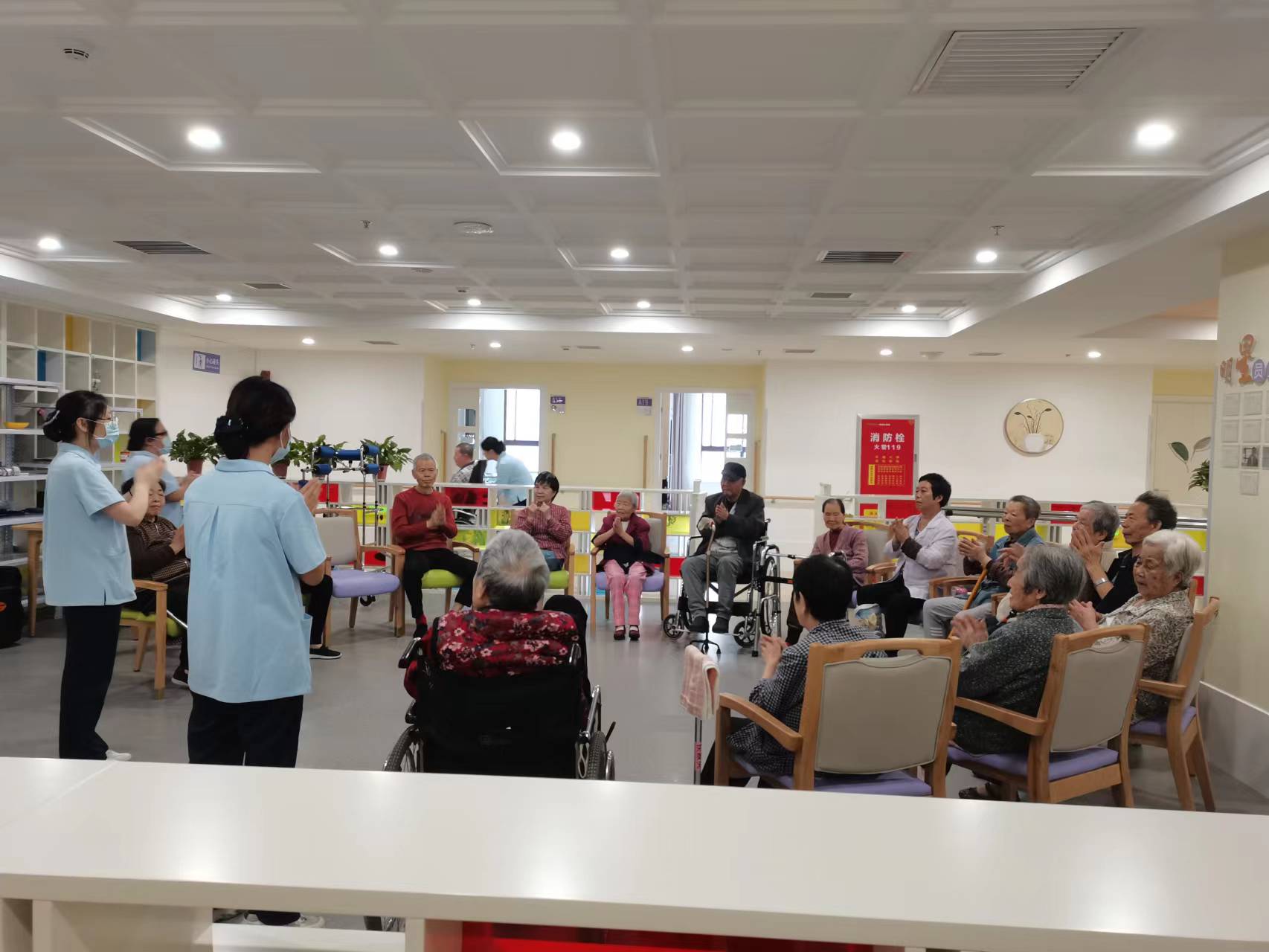 摆脱‘一家奔波’困境国家新政MK体育策如何提升护理服务？
