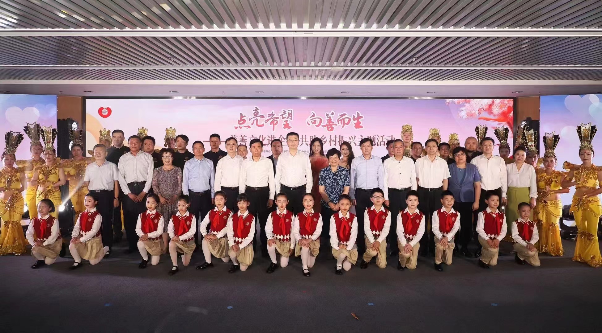 上海奕MK体育康护理院(图2)