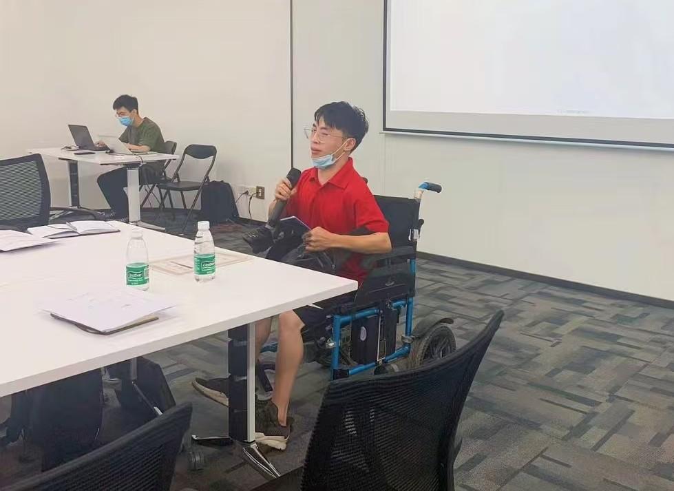 “青苔”的绽放MK体育：脑瘫患者也能活得精彩(图3)