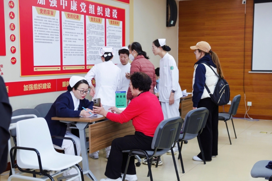 国内首家“ALS康复护理基地MK体育”揭牌