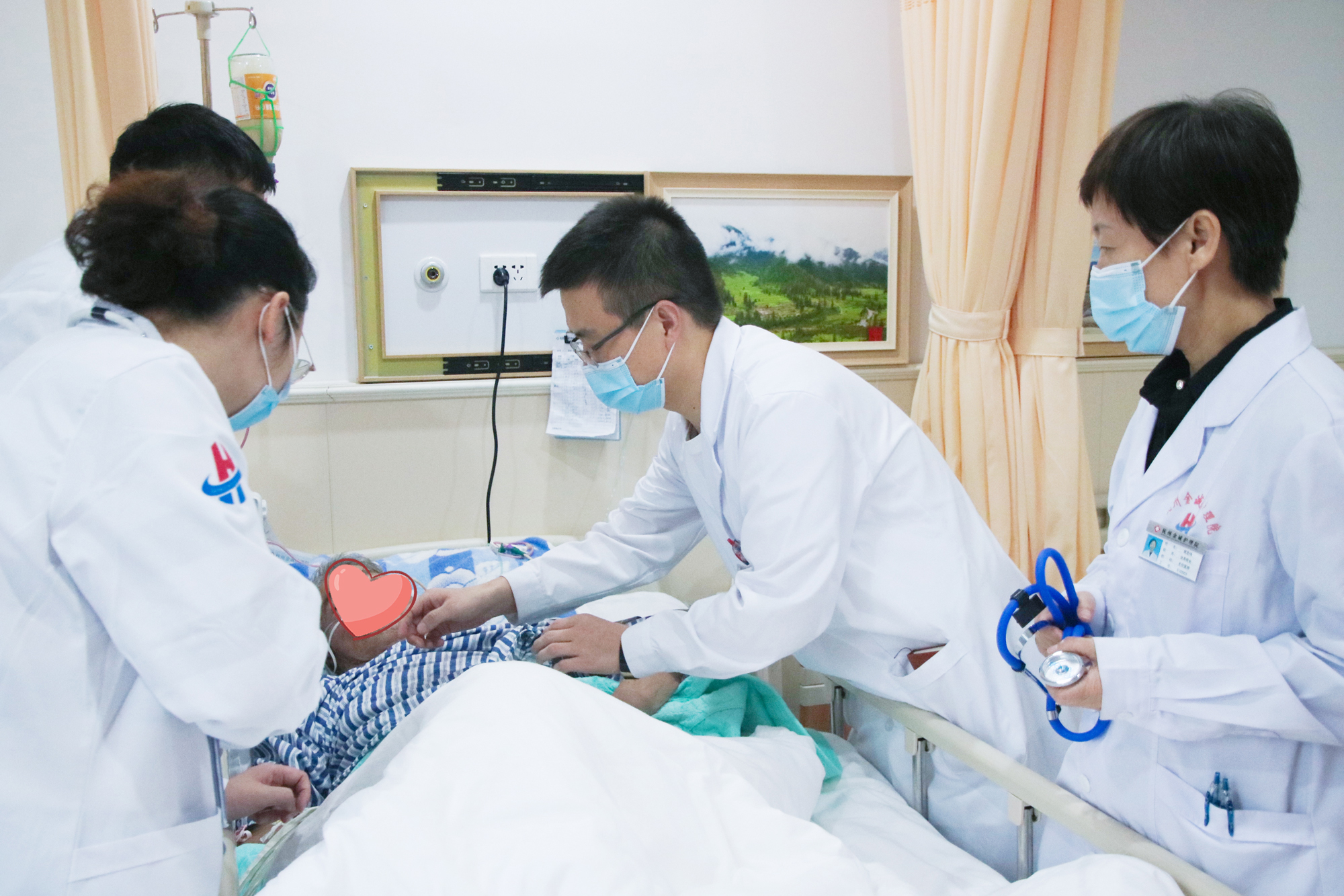 上海三级医院MK体育全部试点：不要家属陪专业护理员24小时全程照护