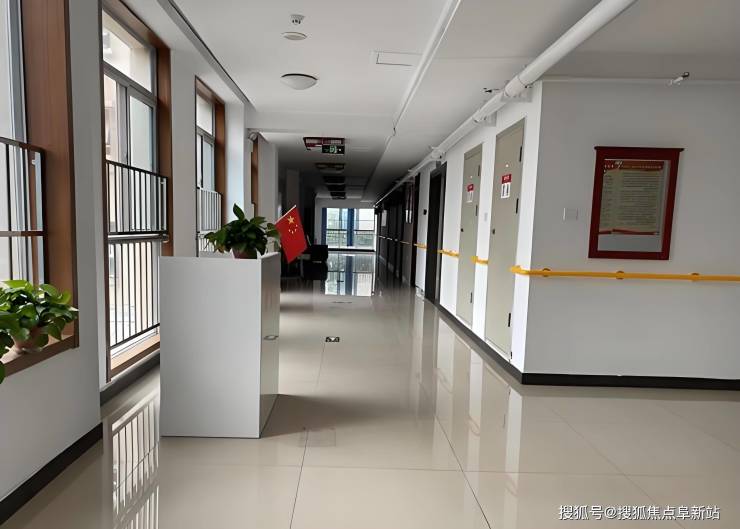 MK体育大兴青云店养老照料中心2025服务全解析：失能护理康复训练营养膳食(图4)