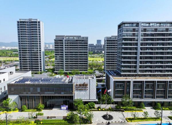 太保家园苏州社区开业、大理社区二期投入运营 “十园十美”构画银发经济MK体育新风景线(图1)