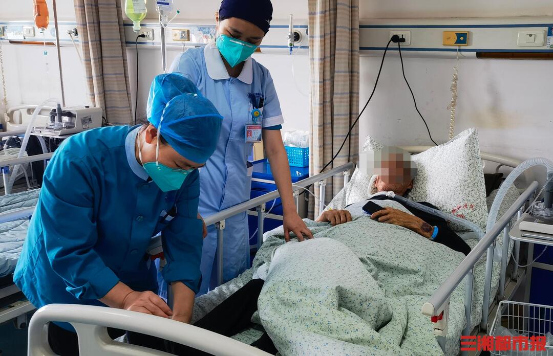 MK体育“医疗护理员”成陪护新选择湖南多家医院试点免陪照护服务