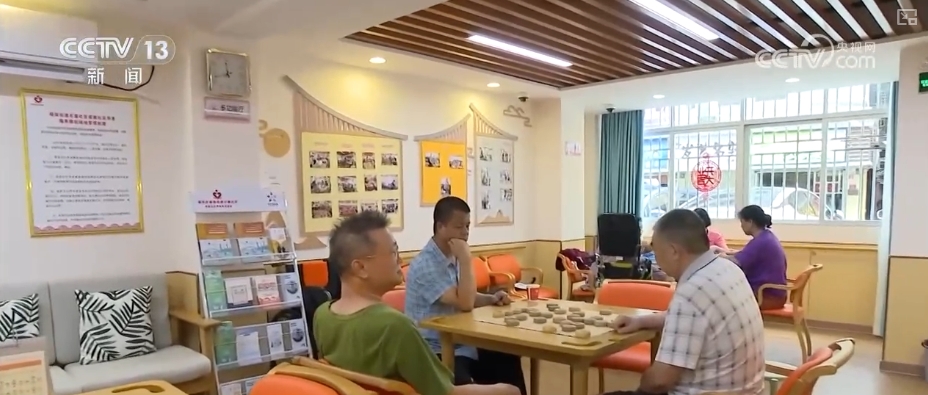 MK体育多维度织密“养老服务圈” 百姓乐享周边、家边、身边多层次养老服务(图6)