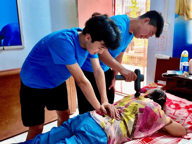郑州商学院体育学院：健康服务进乡村 青春助力MK体育新发展(图1)