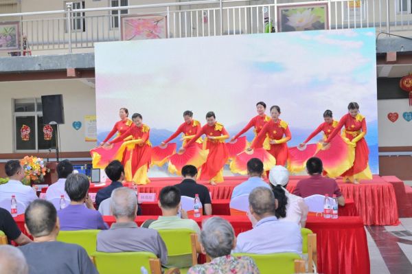 “AI赋能康复守护银发健康” 公益社区康复—千人招MK体育募体验正式启动(图6)