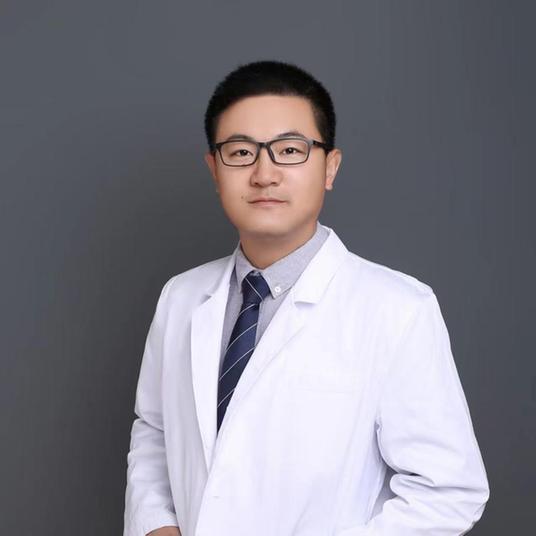 MK体育运动健康 一起来丨运动损伤后冷敷还是热敷？记住“黄金时间线”才能加速恢复不加重(图1)