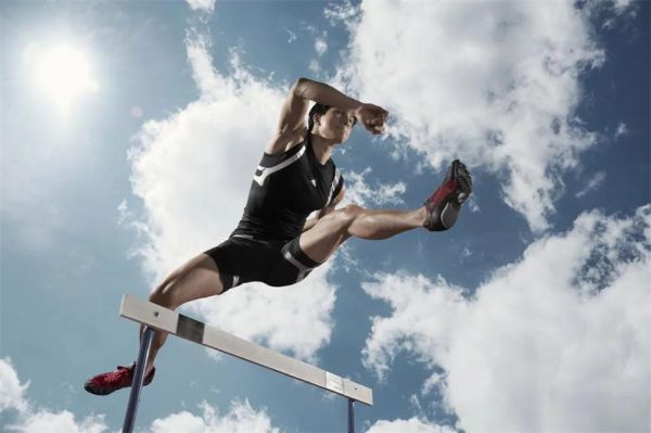 MK体育广东男篮引进中国男篮首席康复师助力崔永熙和焦伯乔康复之路