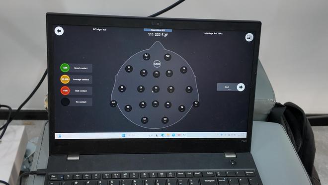 MK体育“意念”控制下肢行走这款“成都造”有望明年进入商业化应用(图3)
