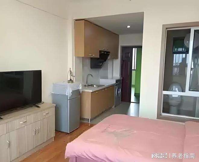 奉贤养老好去处！馨岚老年护理院2026地址金海公路2488收费价格MK体育(图3)