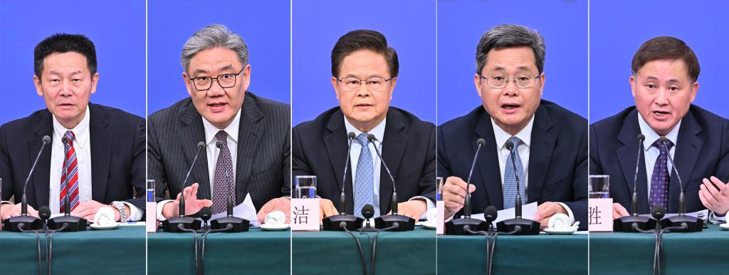 现场文MK体育字实录）十四届全国人大四次会议经济主题记者会(图1)