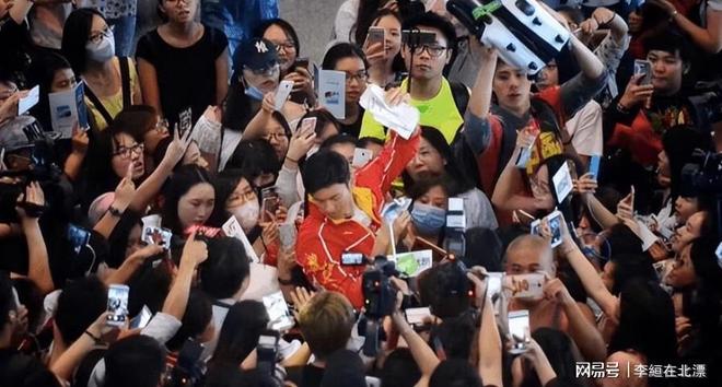 MK体育两会首日48岁王励勤一段采访刷屏孙颖莎的愿望或真要实现(图12)