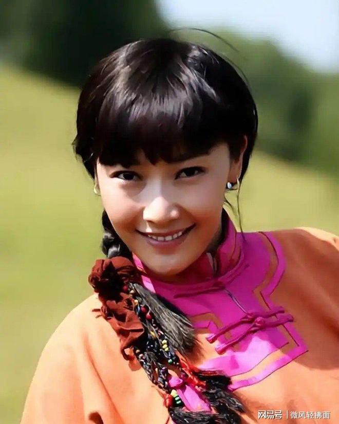 少年成名35岁拍戏MK体育坠马瘫痪怀孕女友不离弃遗憾未办婚礼(图15)