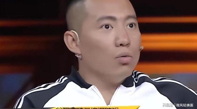 少年成名35岁拍戏MK体育坠马瘫痪怀孕女友不离弃遗憾未办婚礼(图12)