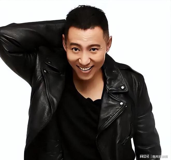 少年成名35岁拍戏MK体育坠马瘫痪怀孕女友不离弃遗憾未办婚礼(图20)